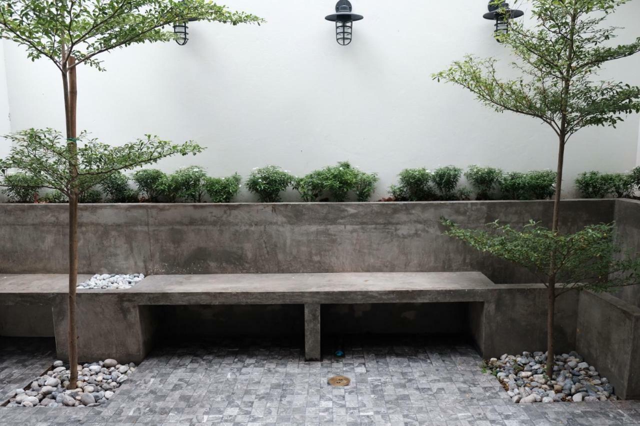 Slee Hostel Chiangmai (Adults Only) Chiang Mai Exterior photo